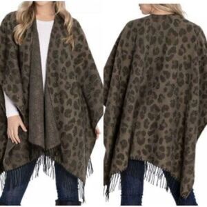 Woolrich Cozy Wrap Blanket Shrug Wrap Lana Leopard Print Womens One Size Leopard